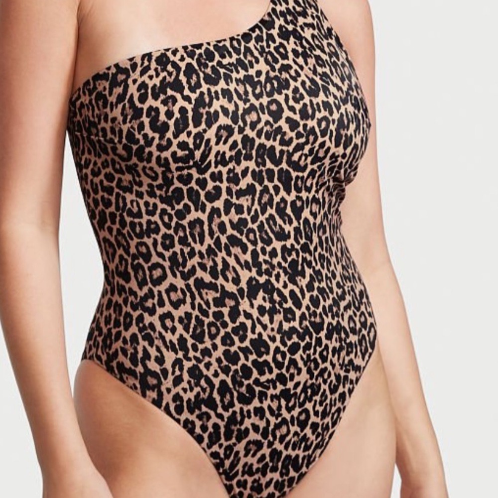 NWT Victoria’s Secret one strap one piece leopard XL
